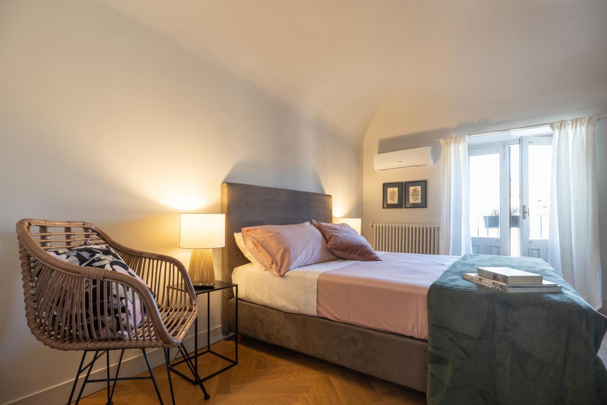 Mirone - Suite Apartments Catania Centro Exteriör bild