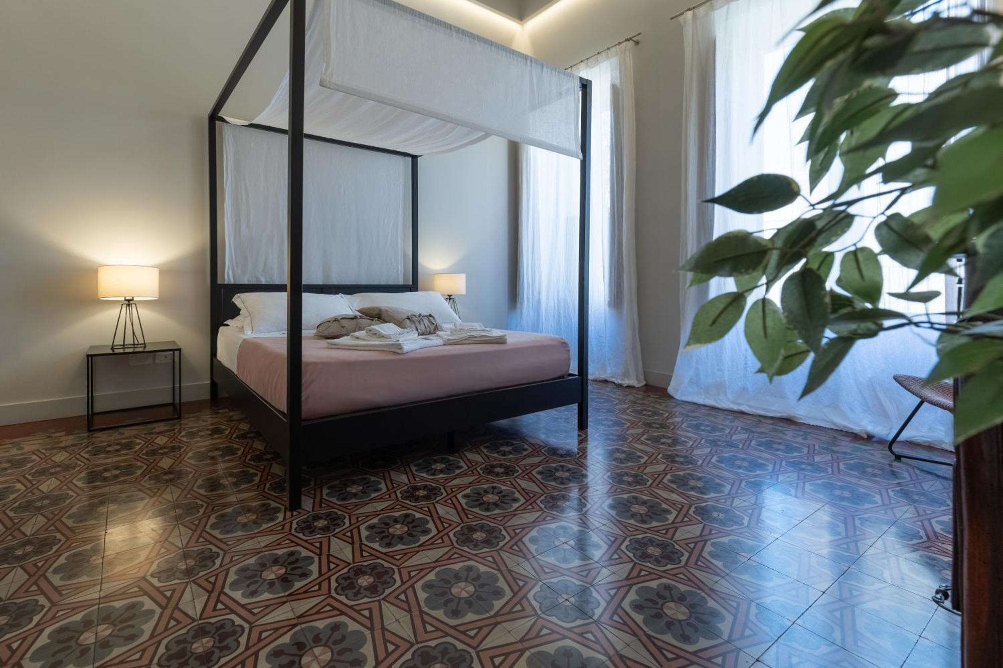 Mirone - Suite Apartments Catania Centro Exteriör bild