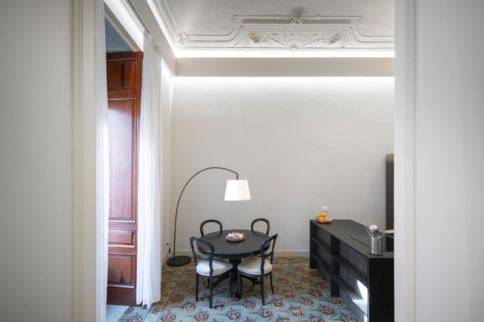 Mirone - Suite Apartments Catania Centro Exteriör bild